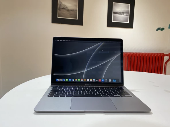 MacBook Air 13'' 2020 M1 (A2337) Uza Gri