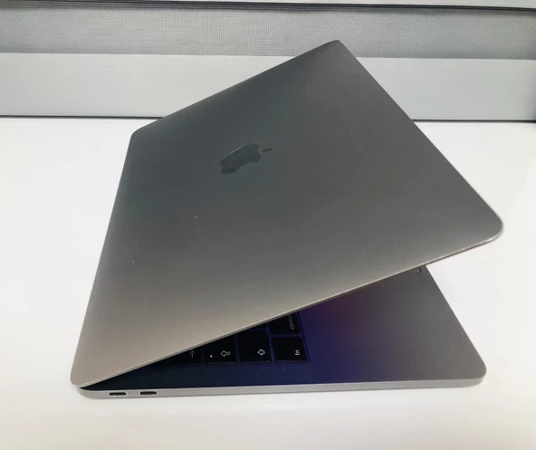APPLE A1708 MACBOOK PRO 2017 i5 8GB RAM 128GB SSD  , MAĞAZA GARANTİLİ