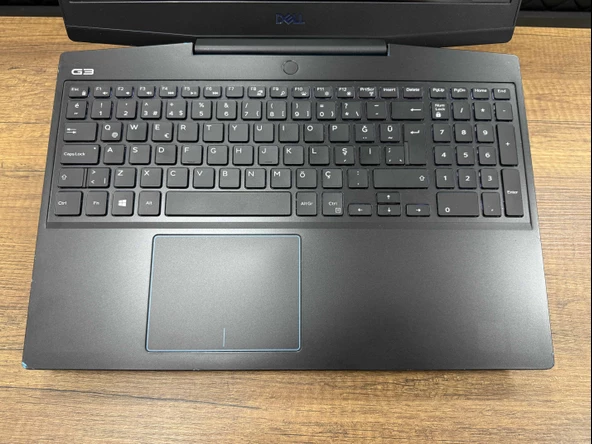 Dell G3 Intel Core i5 10300H 8GB 256GB SSD GTX1650 15.6" FHD 120Hz (İKİNCİ EL)